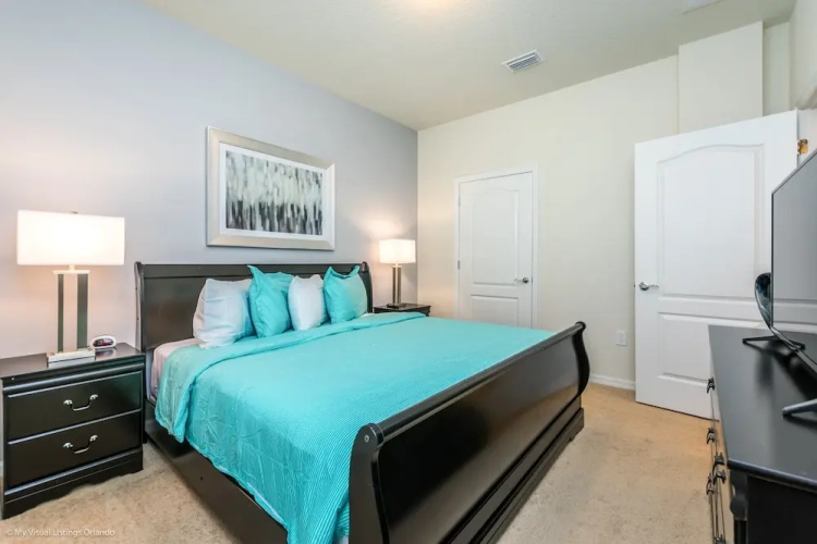 Fantastic Windsor at Westside Resort Home