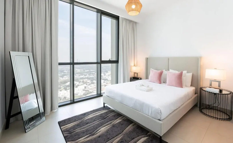 Premium 2BR Downtown Apt w Dubai Mall Access