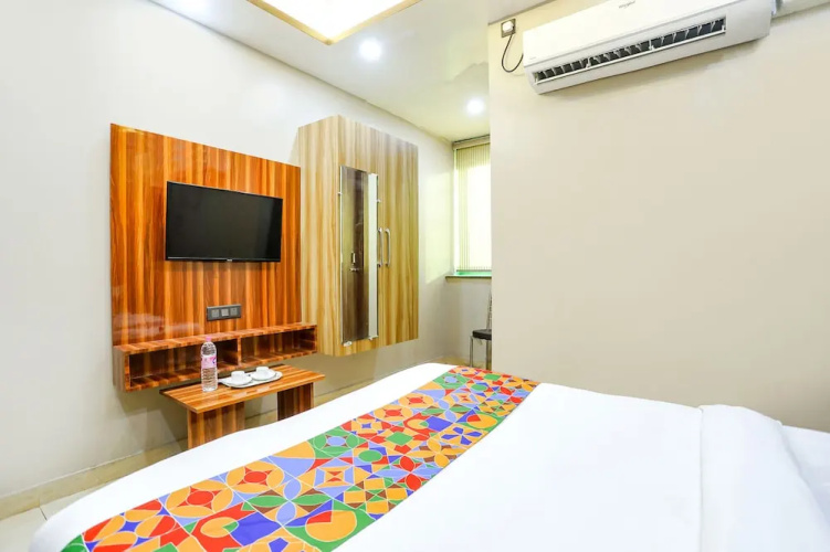 Fabhotel The Palacio