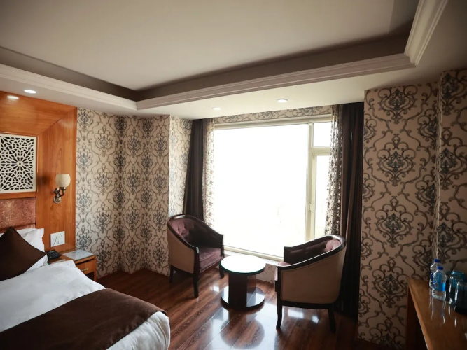 Hotel The Montreal Srinagar