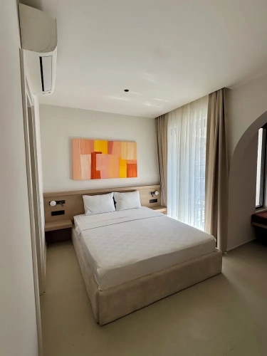 Superior Triple room with balcony and with city view