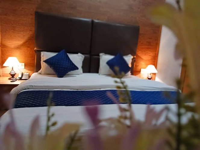 Hotel JPS Residency