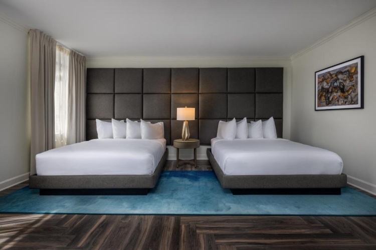 Double Suite