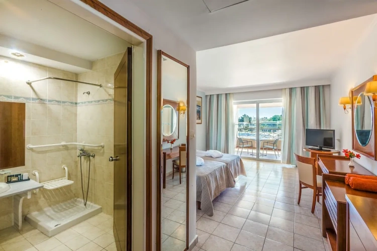 1 Bedroom Superior room with balcony