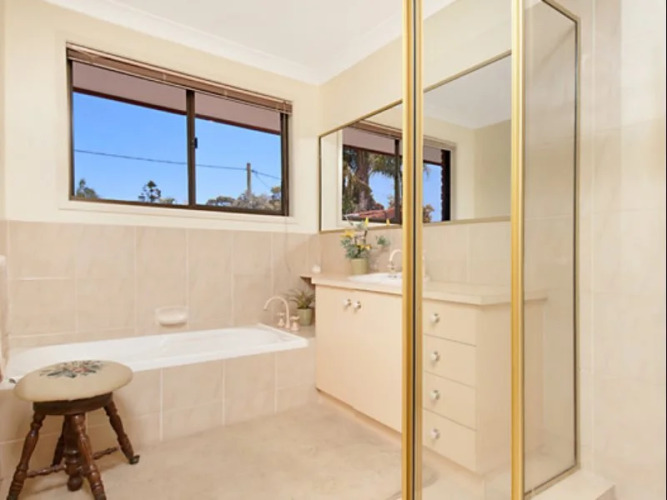 Sandals Guest HouseOver view