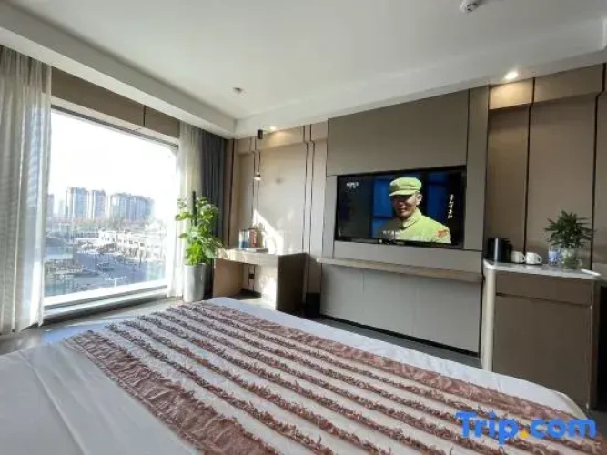 Standard Double room with view