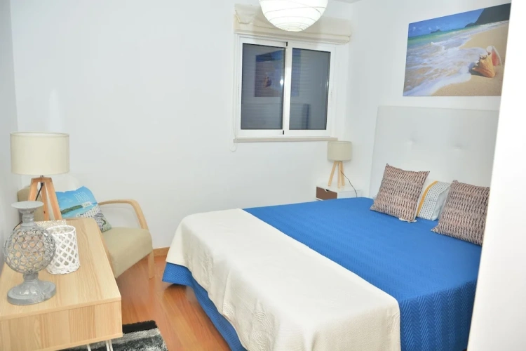 2 Bedrooms Comfort Apartment with balcony and with sea view