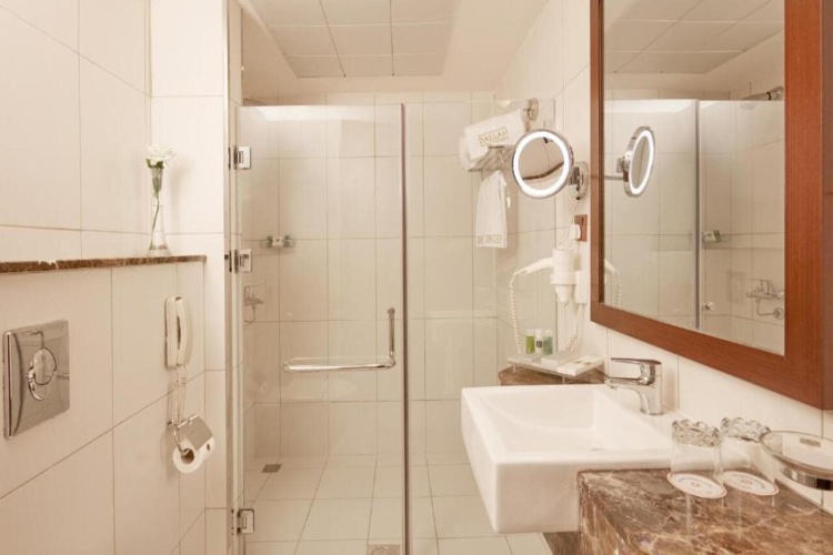 Hotel Pullman ZamZam Madinah photo 11