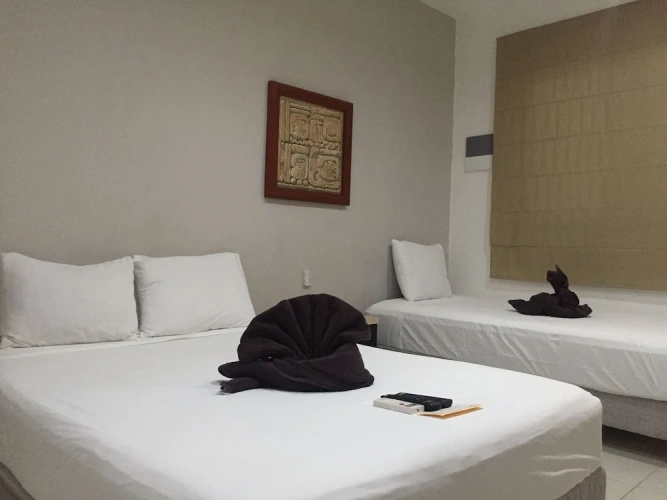 Standard Triple room