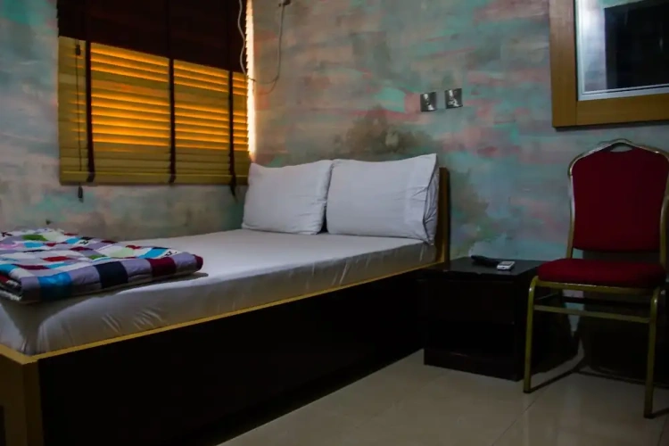 Premier room