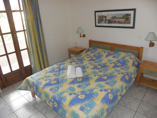 1 Bedroom Apartment with balcony and with view