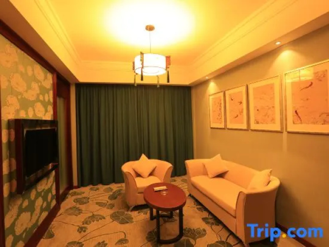 The Tophams Hotel Suez