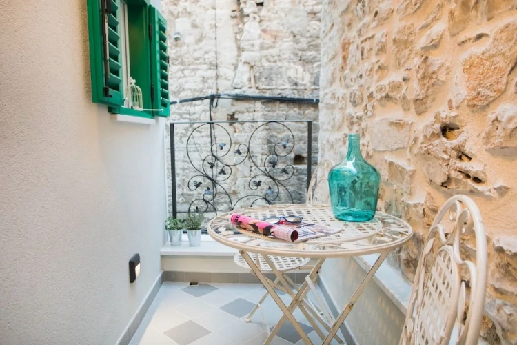 Standard Duplex room with balcony