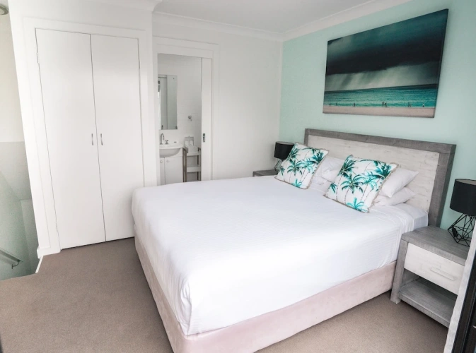 1 Bedroom Premium Apartment with pool view