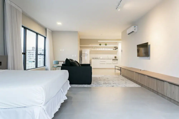 Studios Tower by Viva - Prédio com piscina e estacionamento no centro de Floripa