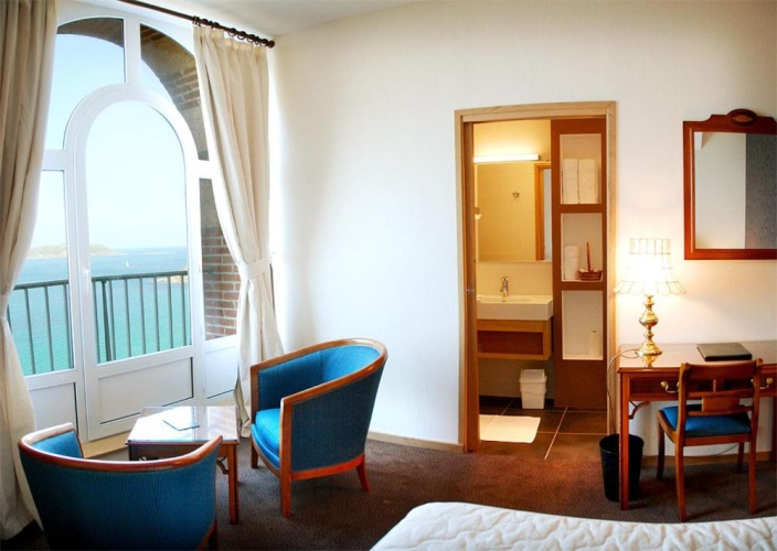 Standard Double room with sea view
