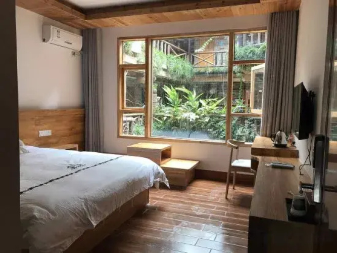 Huangyao Courtyard Inn