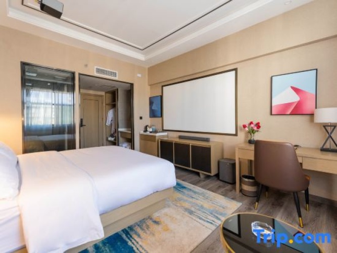 Deluxe Double Family room