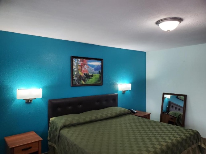 Deluxe Single room