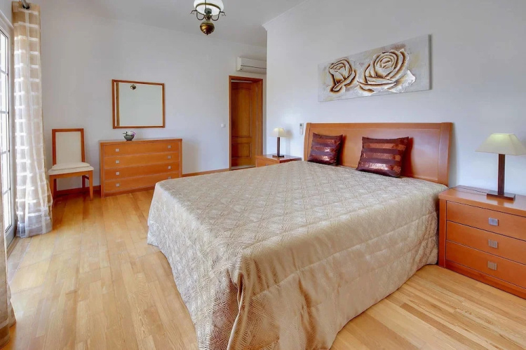 Villa Caly