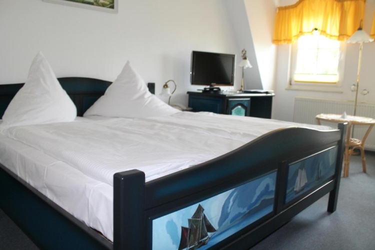 Standard Double room with sea view