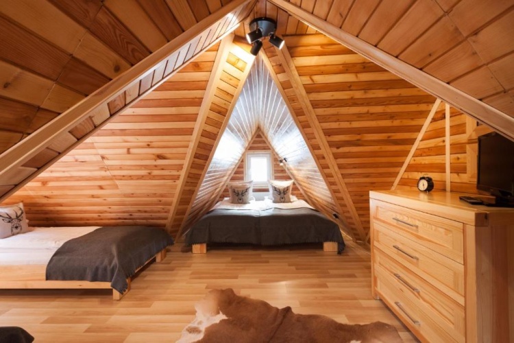 Standard Quadruple Attic room