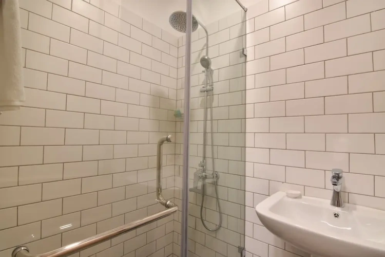 Deluxe Triple Suite