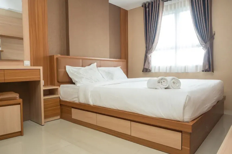 3BR with Sofa bed at Gateway Pasteur Apartment