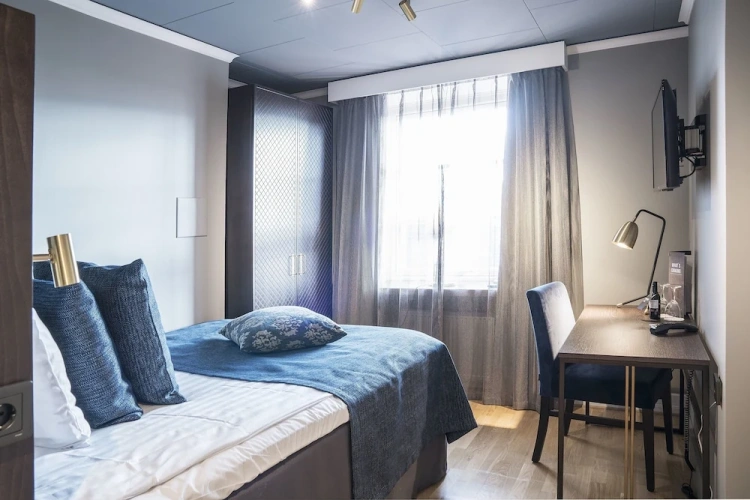 Compact Single room
