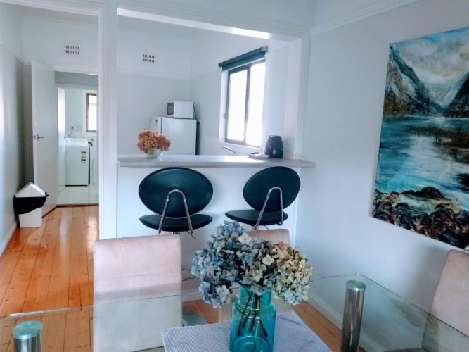 3 Bedrooms Cottage