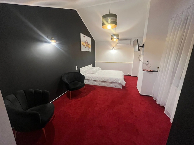 Karma caffe&rooms
