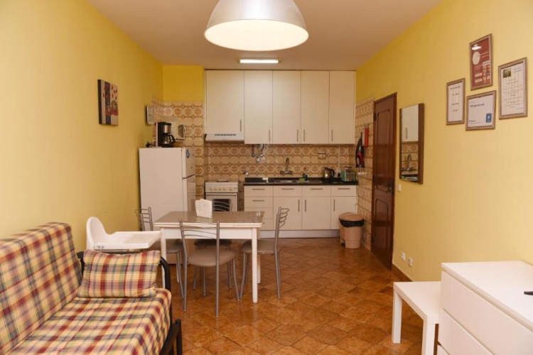 1 Bedroom Apartment