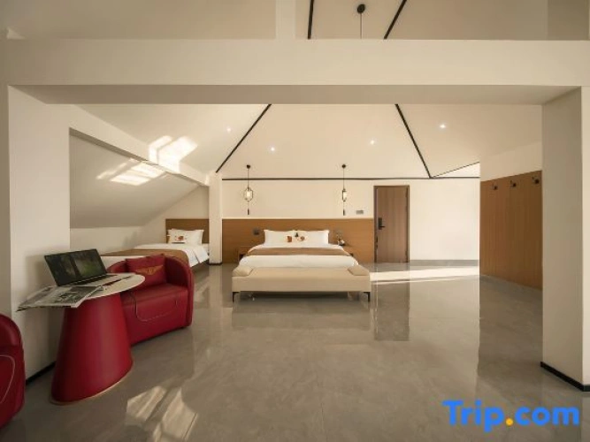 Standard Family room