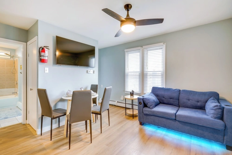 1 Bedroom Apartment