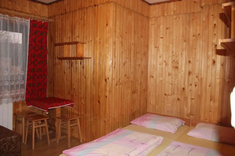 Economy Quadruple room