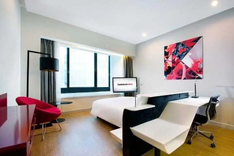 Tangram Hotel