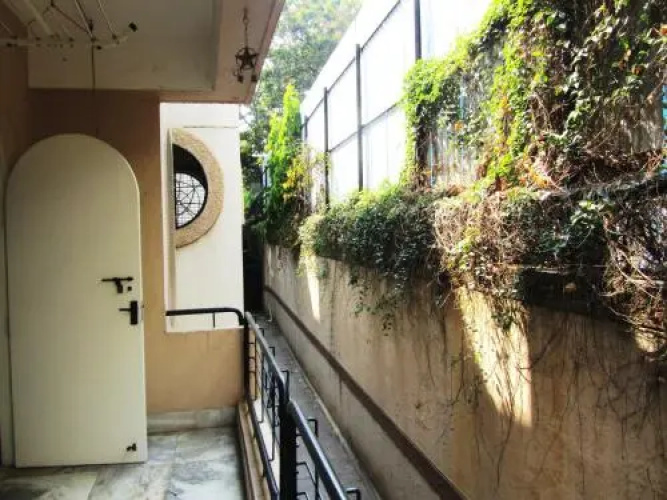 StayWithUs MG Road