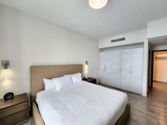 CH Luxury Condos & Studios On The Beach