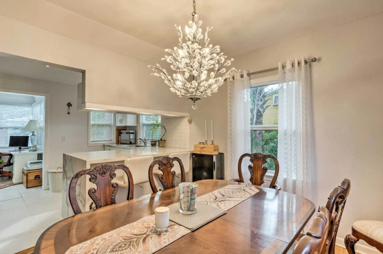 West Palm Beach Bungalow w/ Shared Backyard