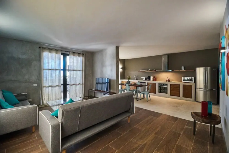 OCEANO 3 - New spacious condo & barbecue & bath tub & pool
