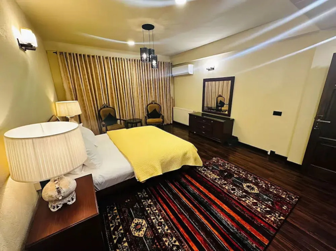 Royal Serviced Cottages