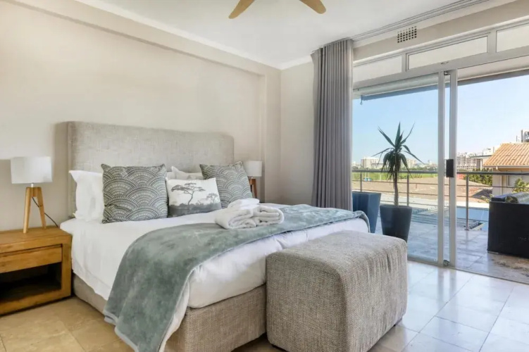 15 @ Villa Marina - Mouille Point