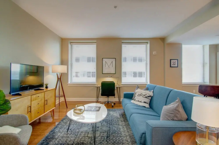 Abode Memphis - Downtown Madison Ave