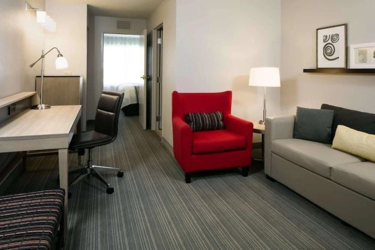 1 Bedroom Suite