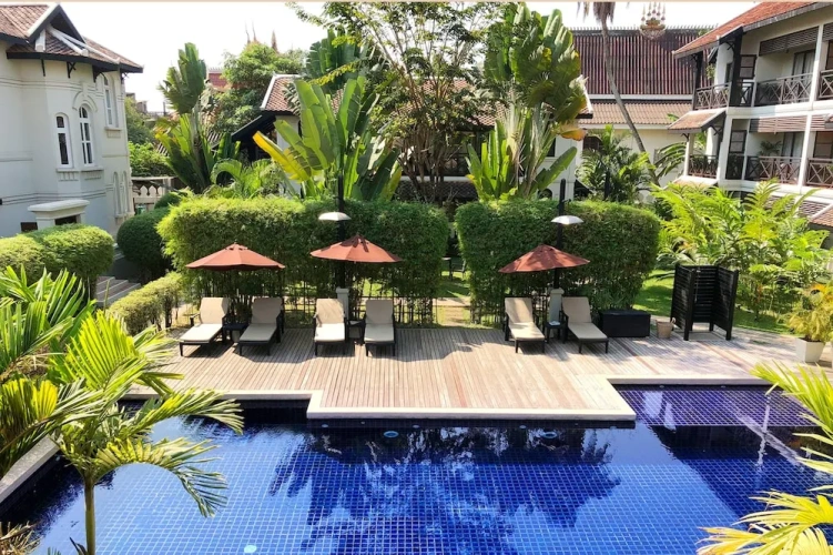 Suite with balcony