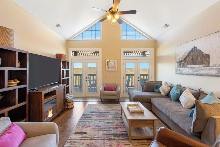 Luxury Penthouse - Amazing Views! Near Sdc!
