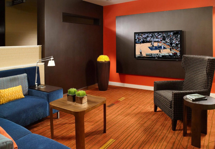 Courtyard by Marriott Savannah Midtown