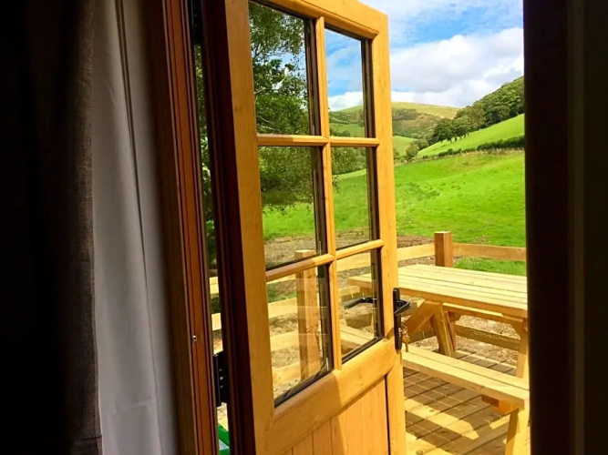 Mid Wales Luxury Huts