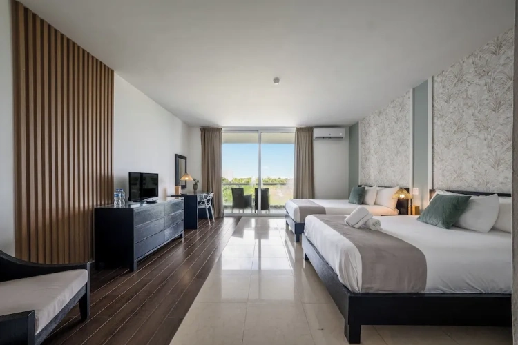 Luxury Double room with balcony