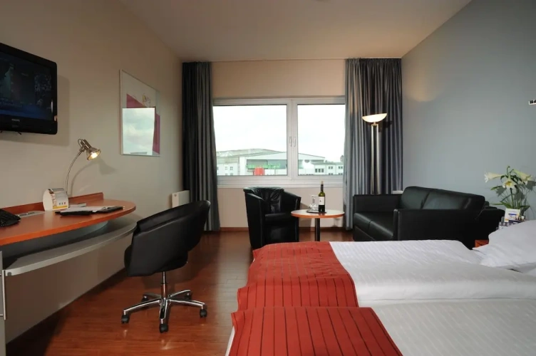 Standard Family room with city view